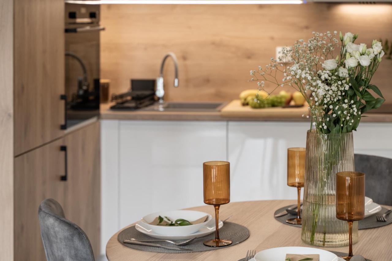 Apartament Kameralis Old Town - Klimatyzacja - Balkon - Winda Elblag Eksteriør bilde